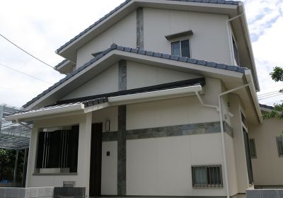 木が香り、柔らかな光があふれる家族に優しい家 アイキャッチ画像