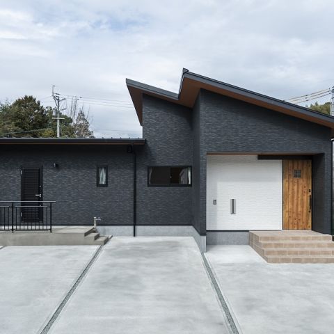 家族の笑顔が広がる平屋の暮らし